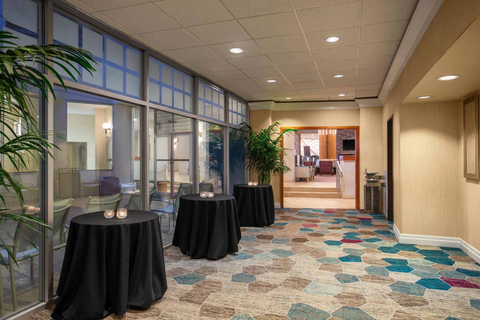 Ac Hotel By Marriott Portland Lake Oswego Eksteriør bilde