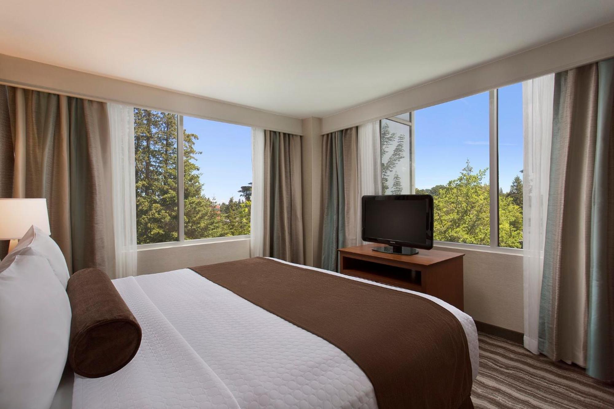 Ac Hotel By Marriott Portland Lake Oswego Eksteriør bilde